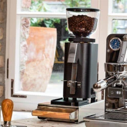 C-Manuale 54 Kaffeemühle Anthrazit -Kaffeeserie Geschäft 104177 104177 ecm c manuale 54 kaffeemuhle anthrazit 3