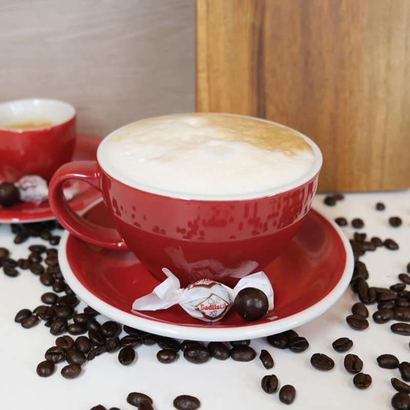 Kaffeebohnen Mit Schokoladenüberzug 2 Kaffeebohnen Mit Schokoladenüberzug – Bild 2