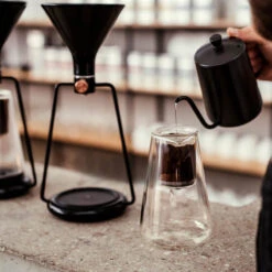 GINA BASIC Kaffeebereiter Schwarz -Kaffeeserie Geschäft 105086 105086 goat story gina basic kaffeebereiter schwarz moodbildeingiessen