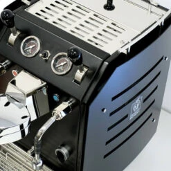 Family Home 1G Schwarz 7 Family Home 1G Schwarz -Kaffeeserie Geschäft 105245 105245 reneka family home 1g schwarz naheansicht1